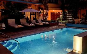 Hacienda De Las Flores